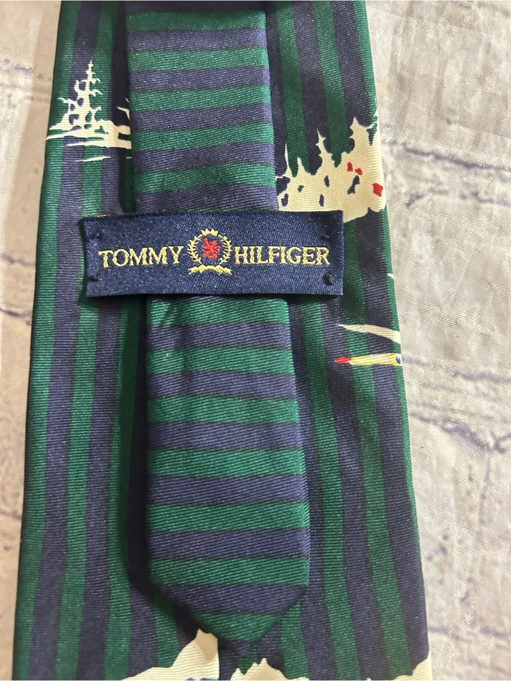 TOMMY HILFIGER VINTAGE SKI-THEMED SILK TIE FROM JACOBSON’S NOVELTY SPORTSWEAR